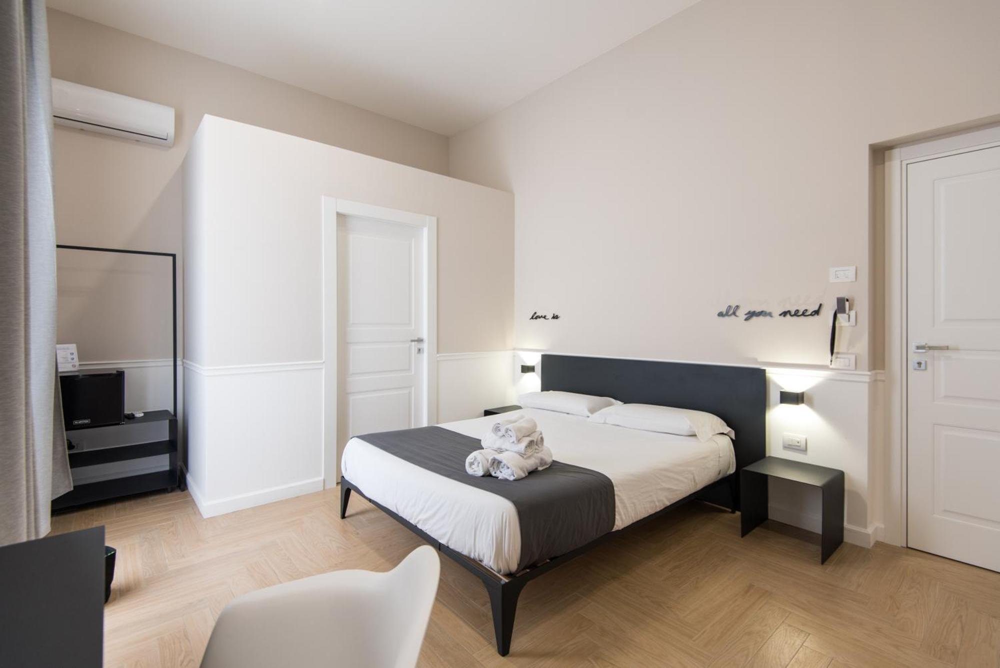 Five Boutique Rooms Neapel Exteriör bild